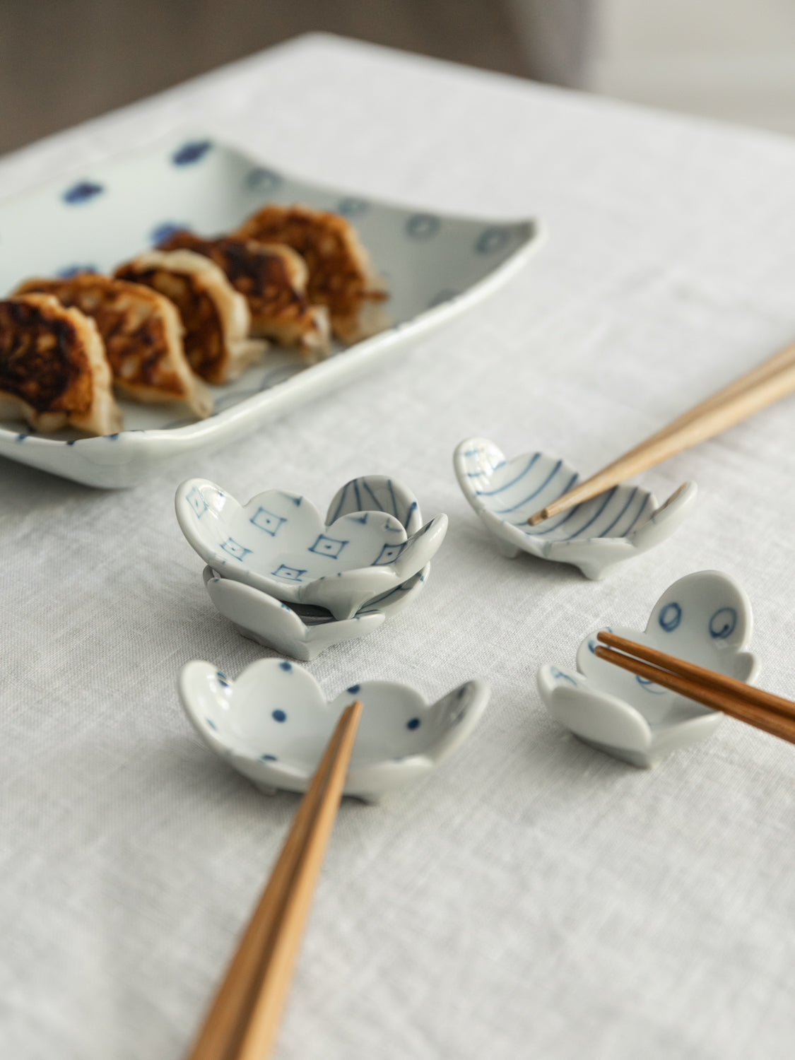 Cloud Chopstick Rest