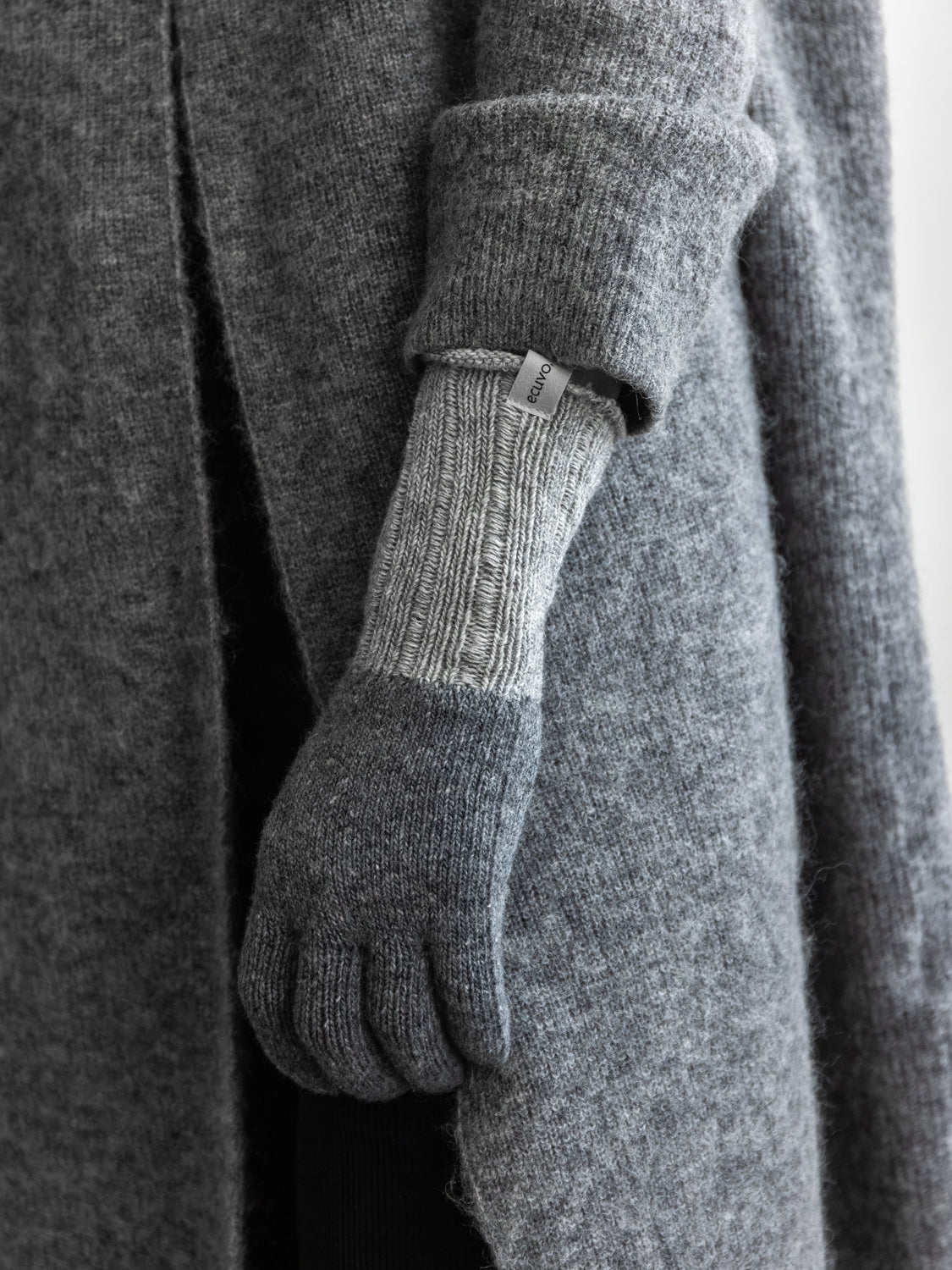 Recycled Wool Gloves - Charcoal