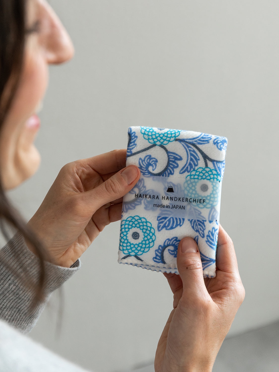 Haikara Little Handkerchief - Karahana