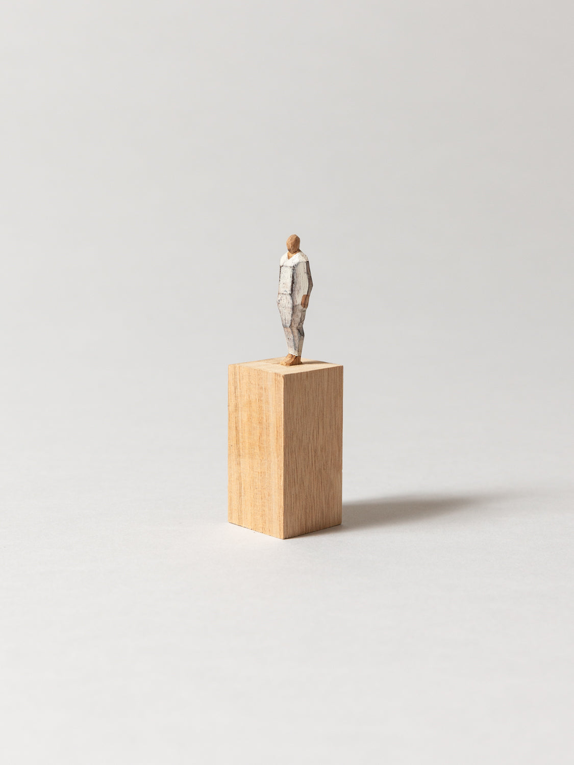 Olectronica Wooden Statuette - Natural