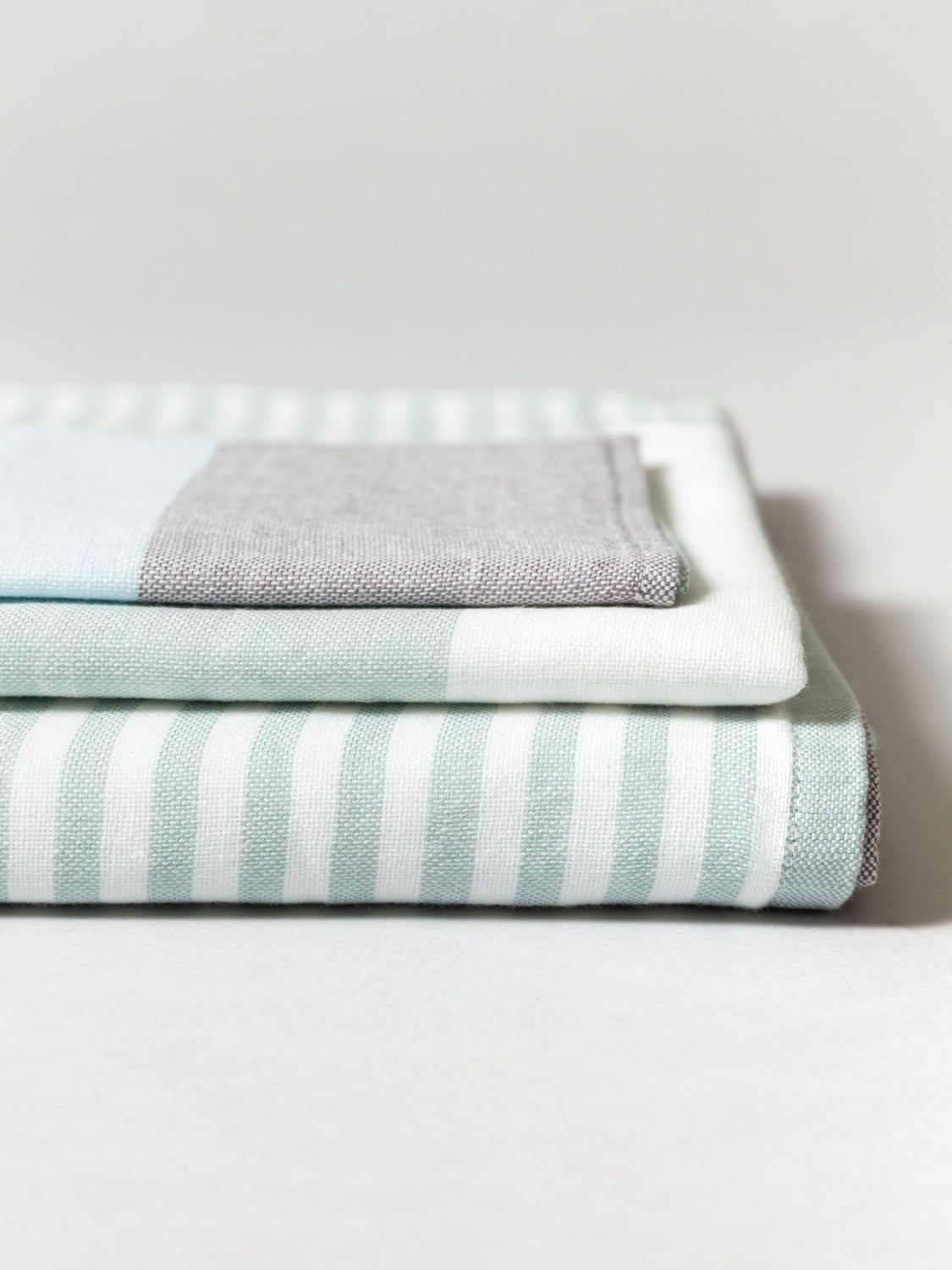 Tri-Color Chambray Towel