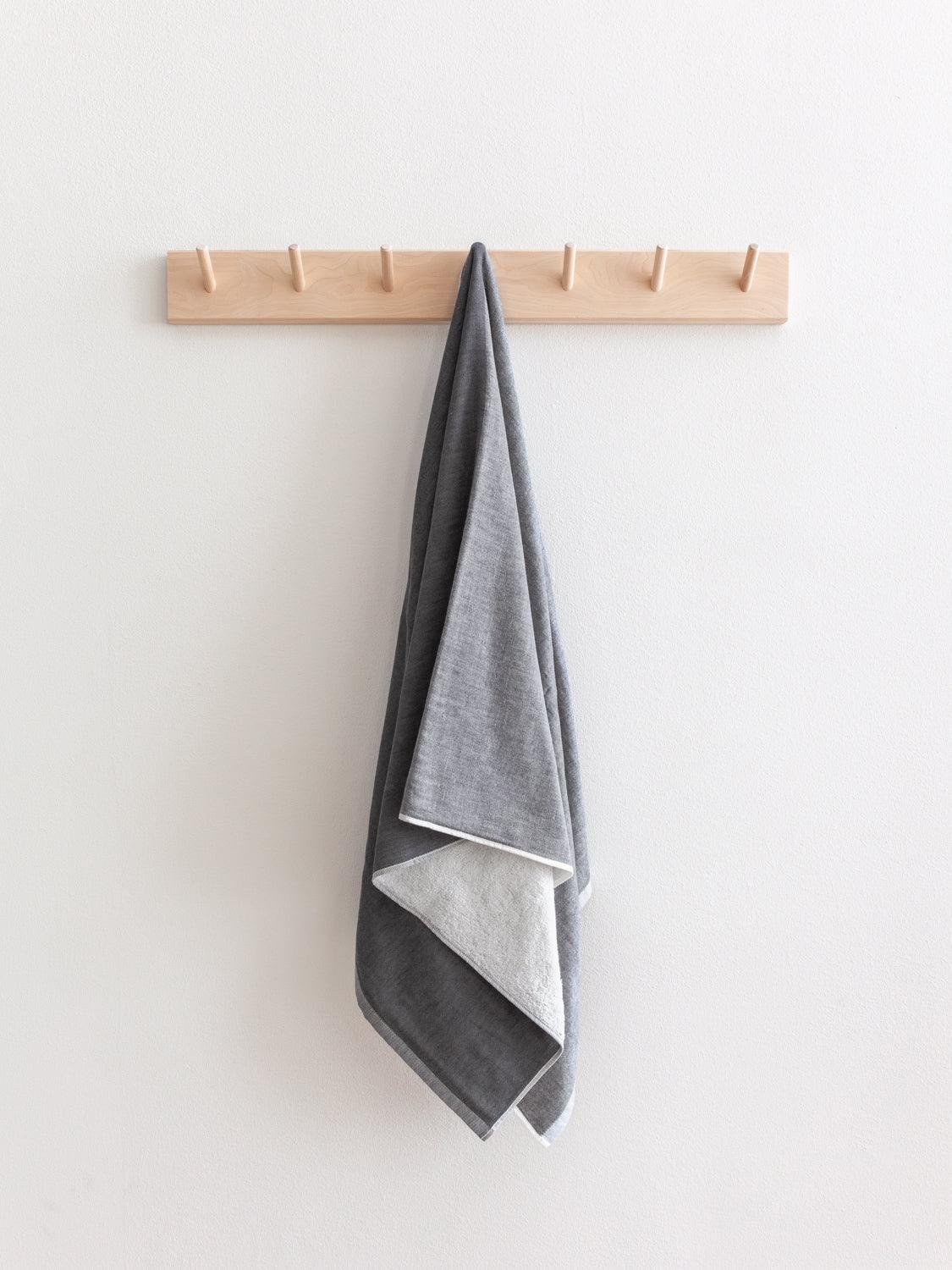 Two-Tone Chambray Towel - Black