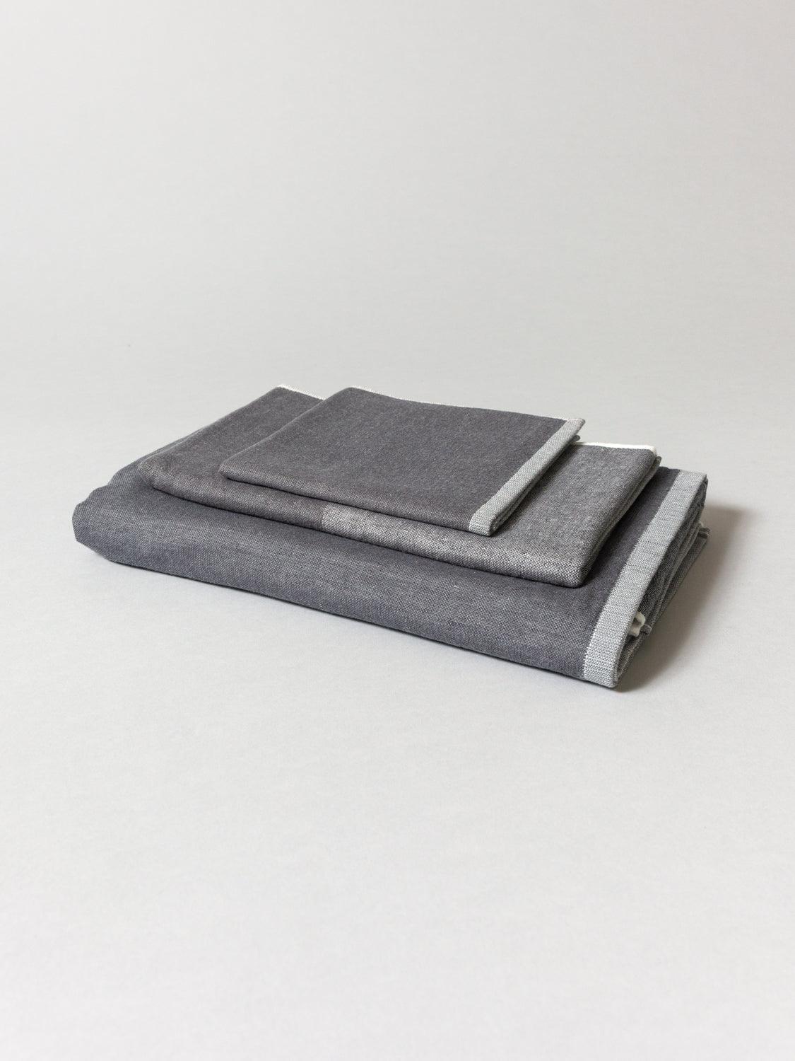 Two-Tone Chambray Towel - Black