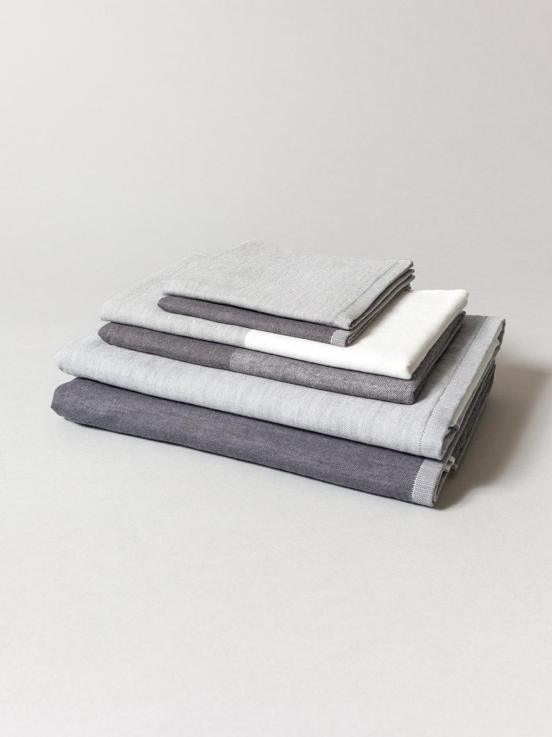 Two-Tone Chambray Towel - Black