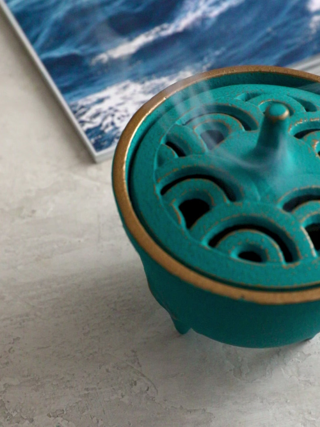 Wave Incense Holder