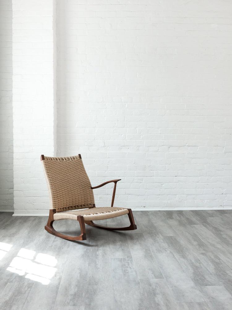 Yuragi Rocking Chair