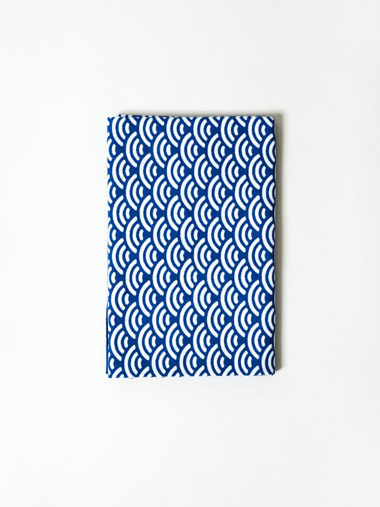 Kamawanu Tenugui - Blue Waves, travel accessories for japan