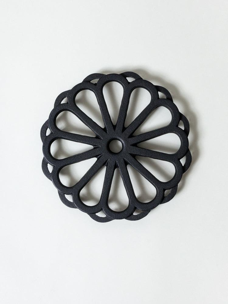 Iwachu Cast Iron Trivet - Kiku S