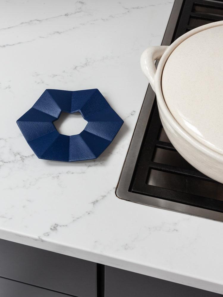 Iwachu Cast Iron Trivet - Origami Blue