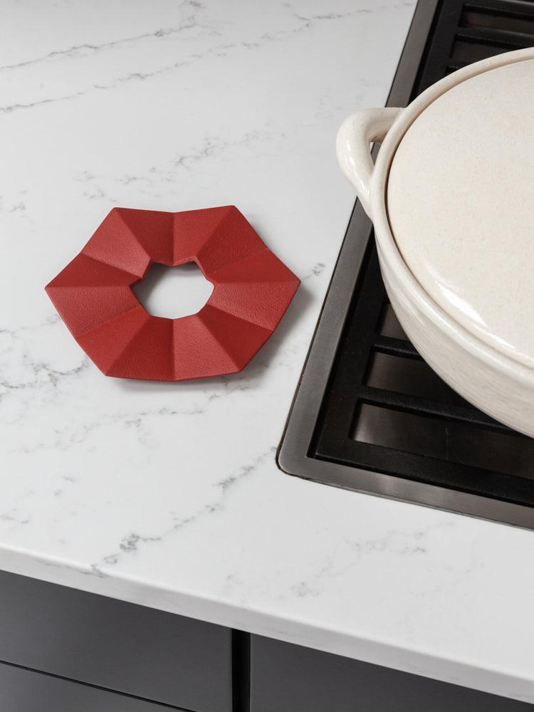 Iwachu Cast Iron Trivet - Origami Red