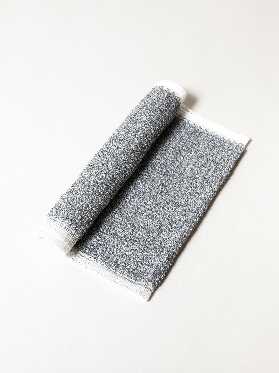 Morihata Binchotan Charcoal Body Scrub Towel - Rikumo