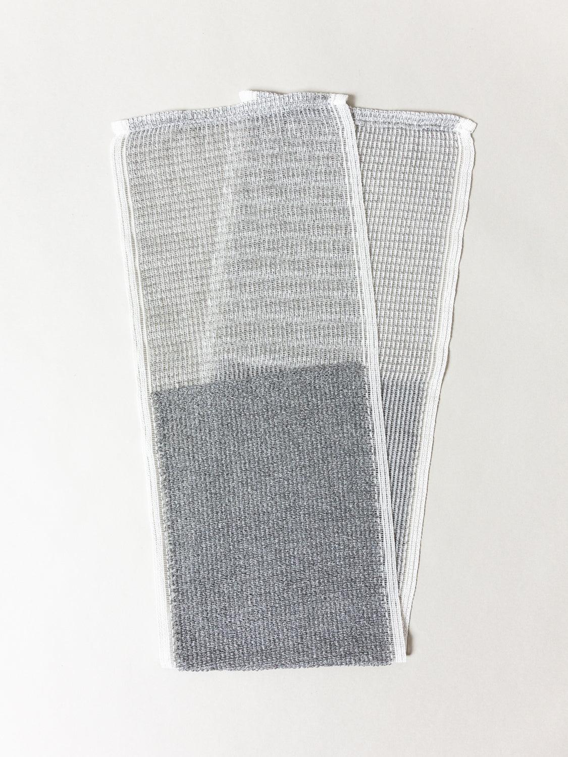 Morihata Binchotan Charcoal Body Scrub Towel - Rikumo