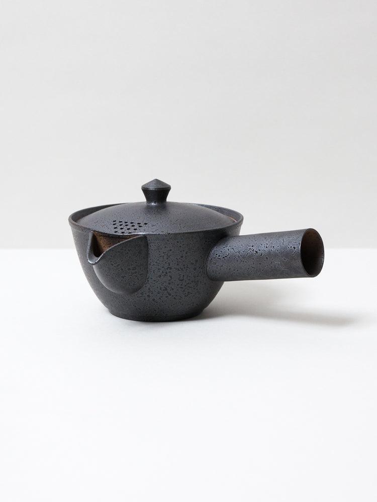 Nankei Banko Yaki Teapot