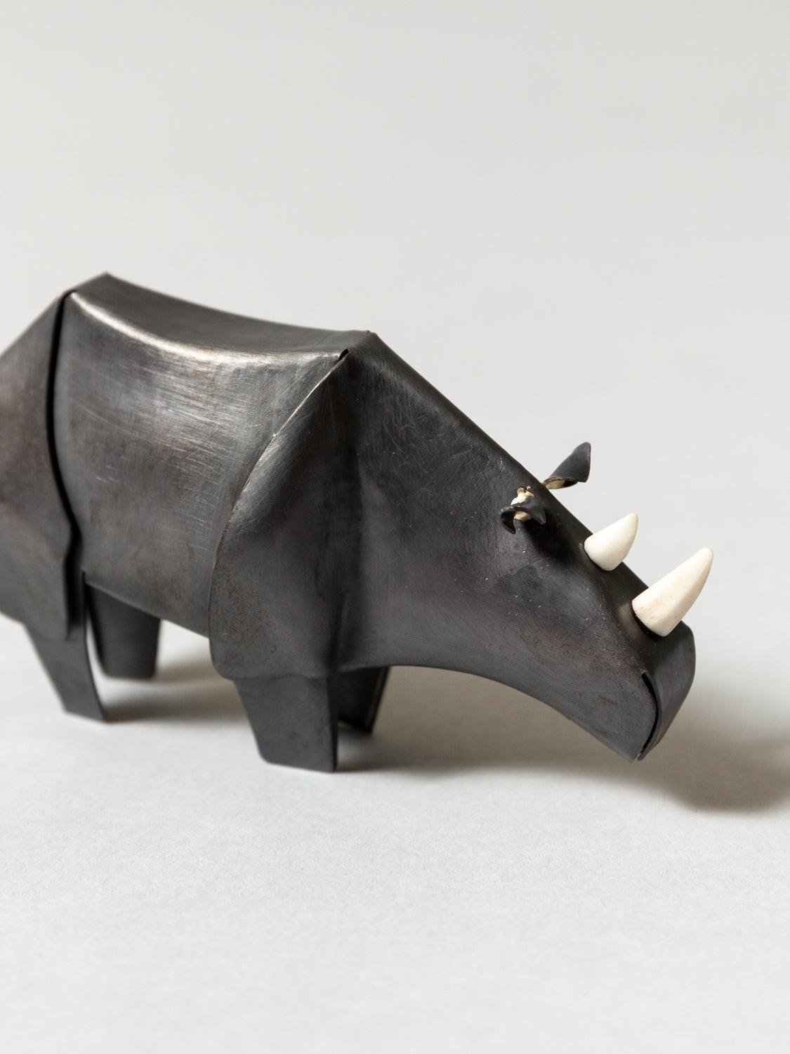 Ren Brass Wire Rhino