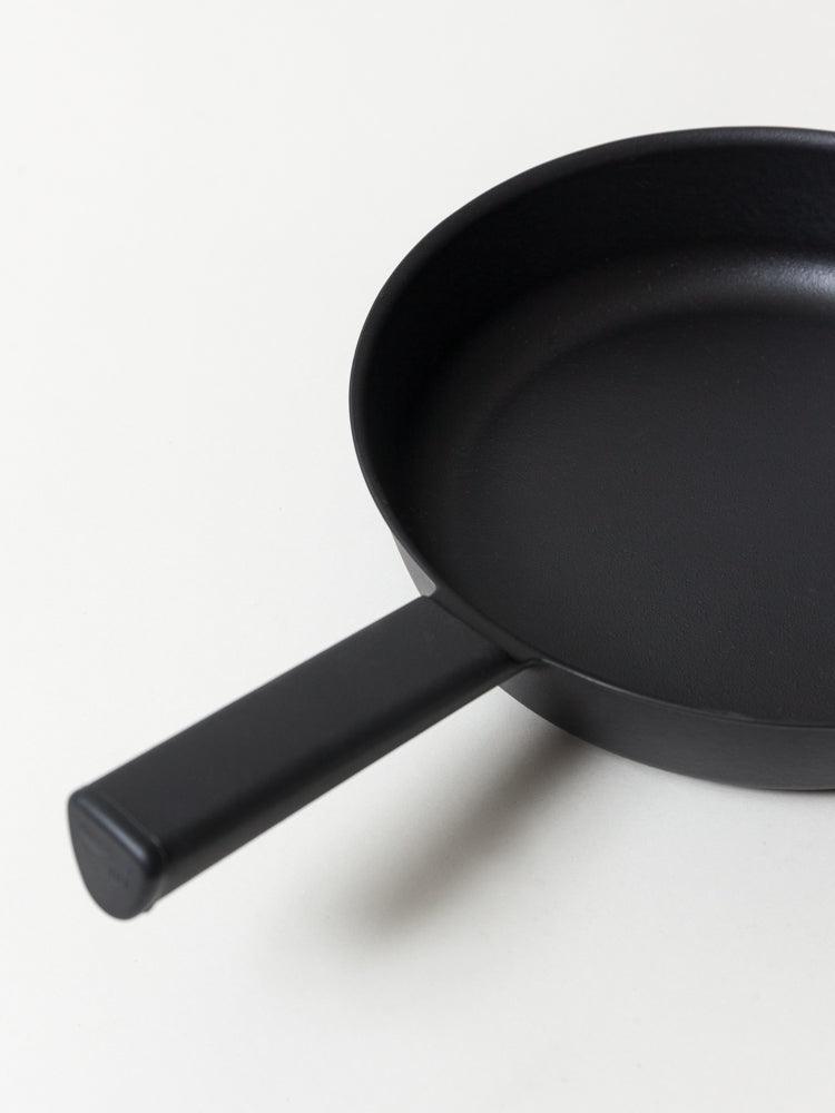 Featherweight Cast Iron Frying Pan