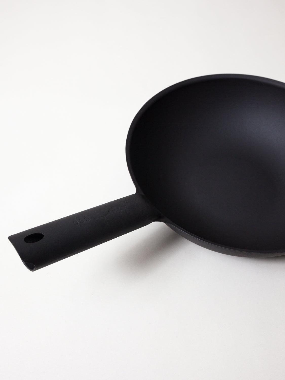 Featherweight Cast Iron Wok