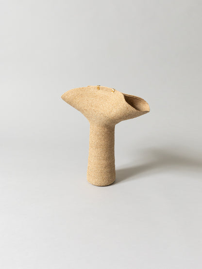 Lapel Vase - Raffia
