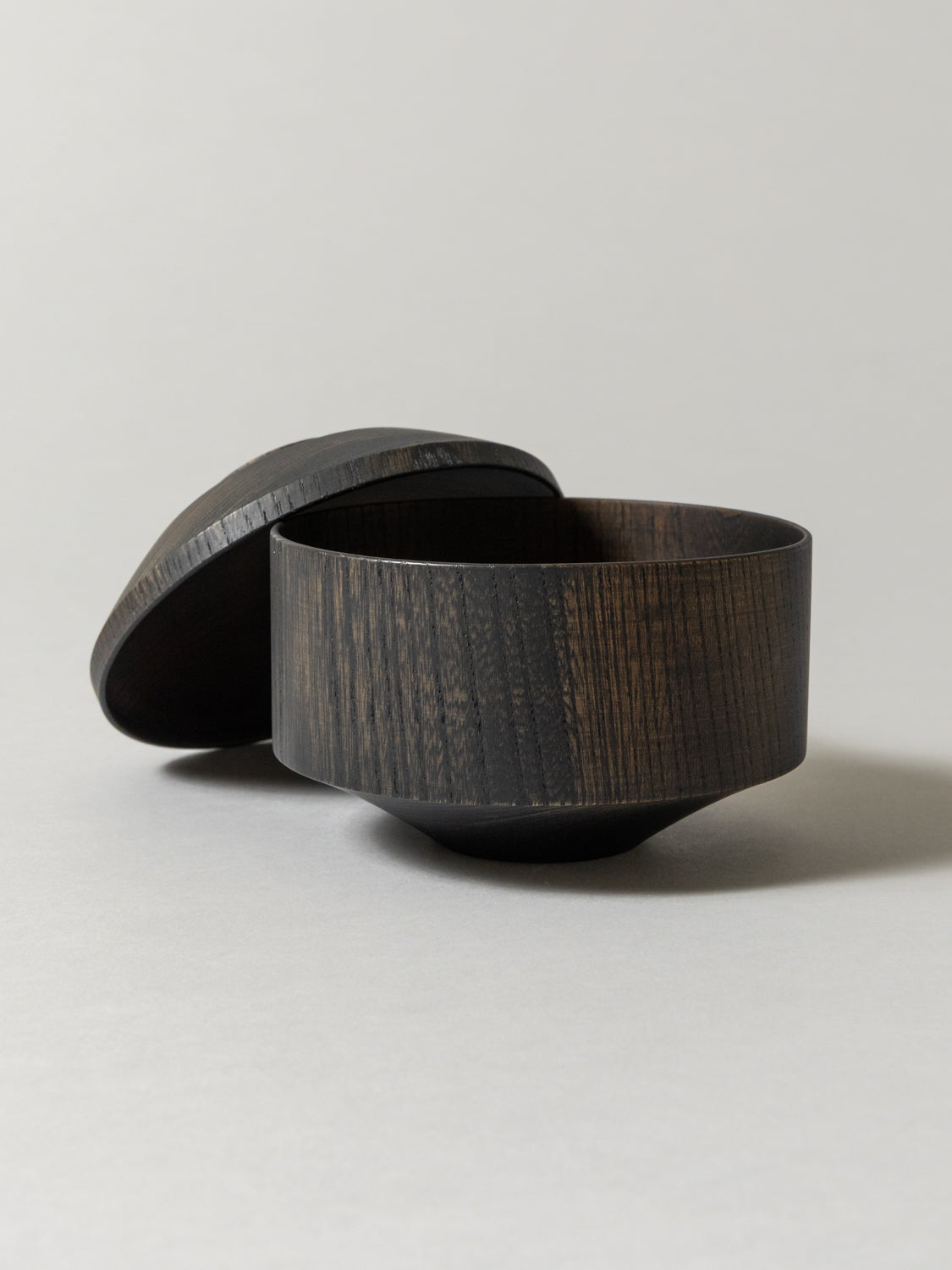 Tsumugi Wooden Bowl with Lid - Mentsuu (Black)