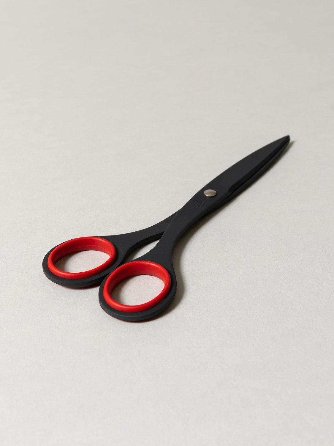 Allex Matte Black Stainless Steel Scissors – rikumo