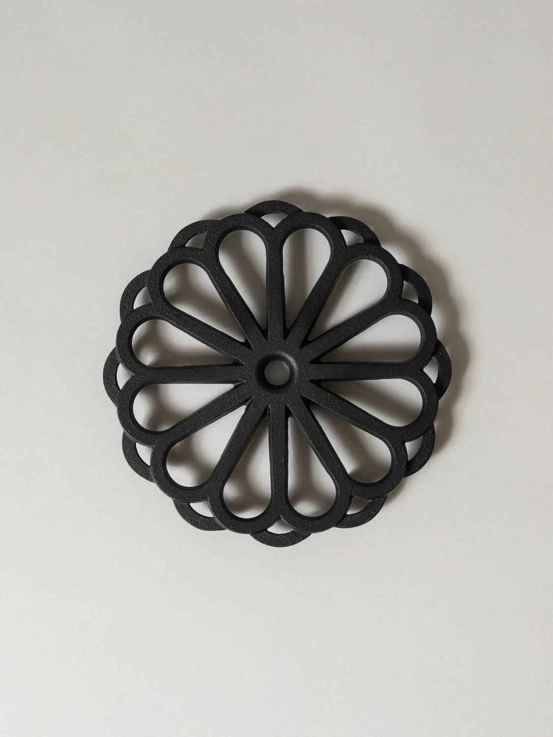 Iwachu Cast Iron Trivet - Kiku