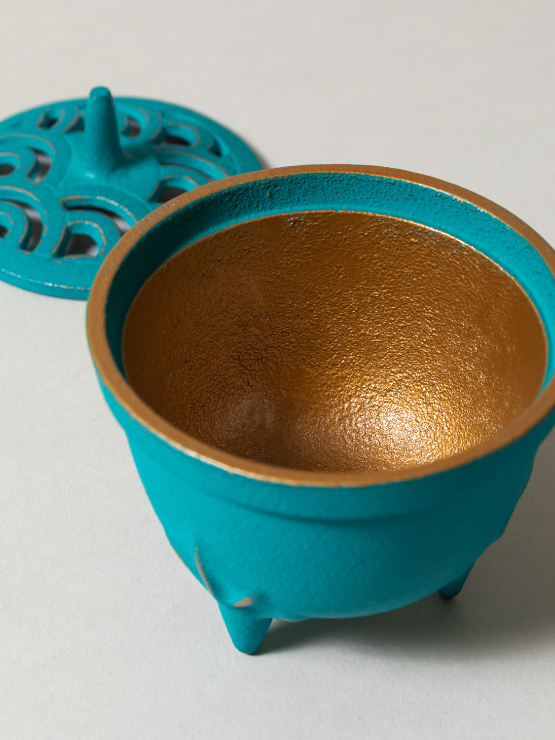 Wave Incense Holder