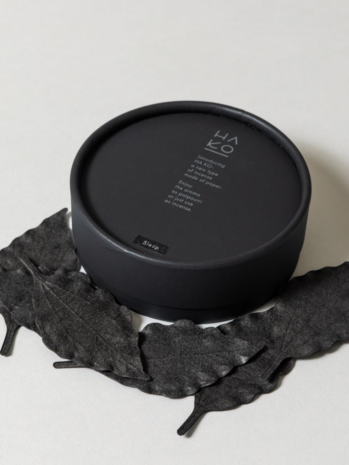 HA KO Paper Incense - Black, Set of 6