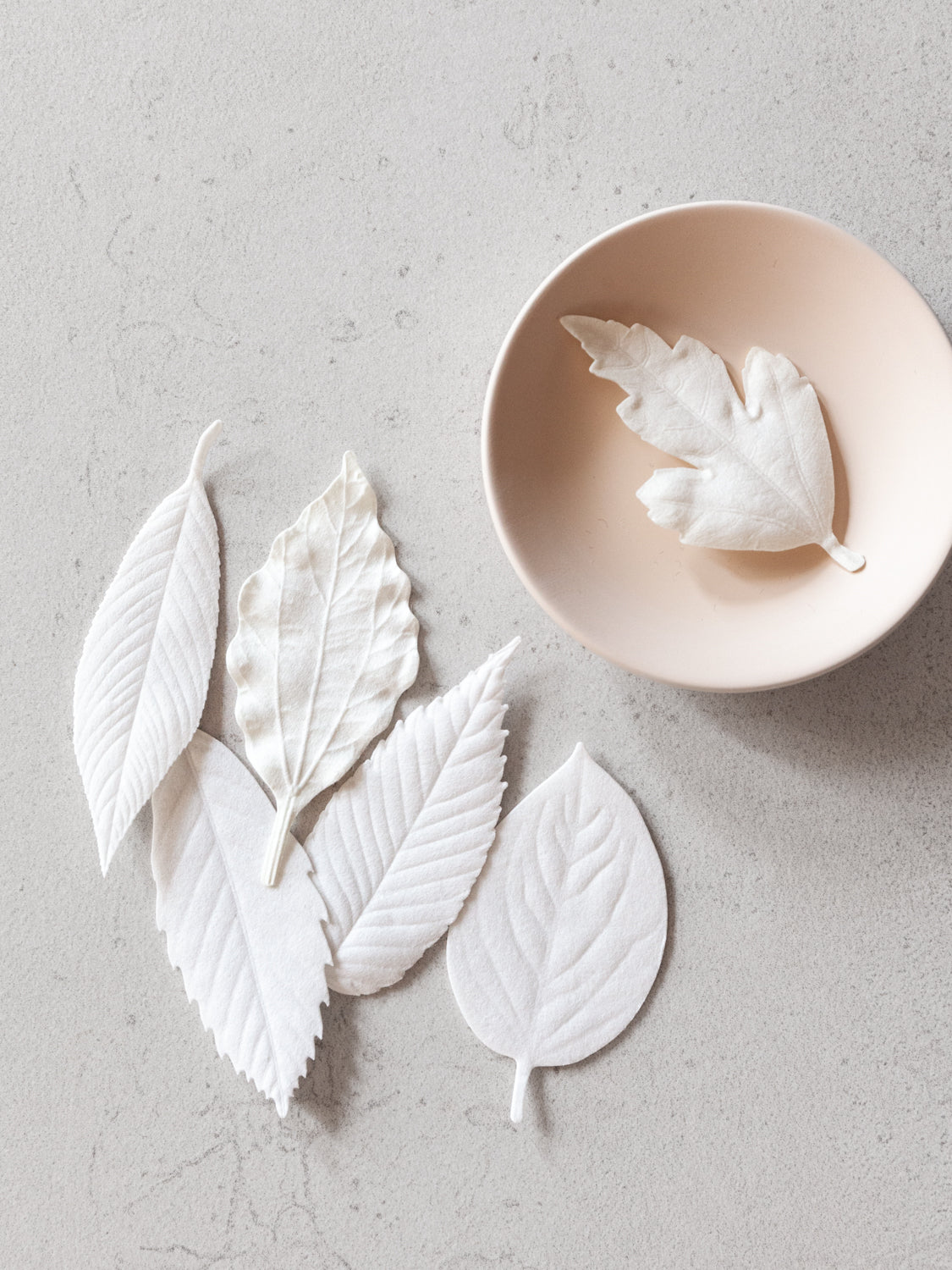 HA KO Paper Incense - Wooden Box Set of 6 With Incense Mat and Dish