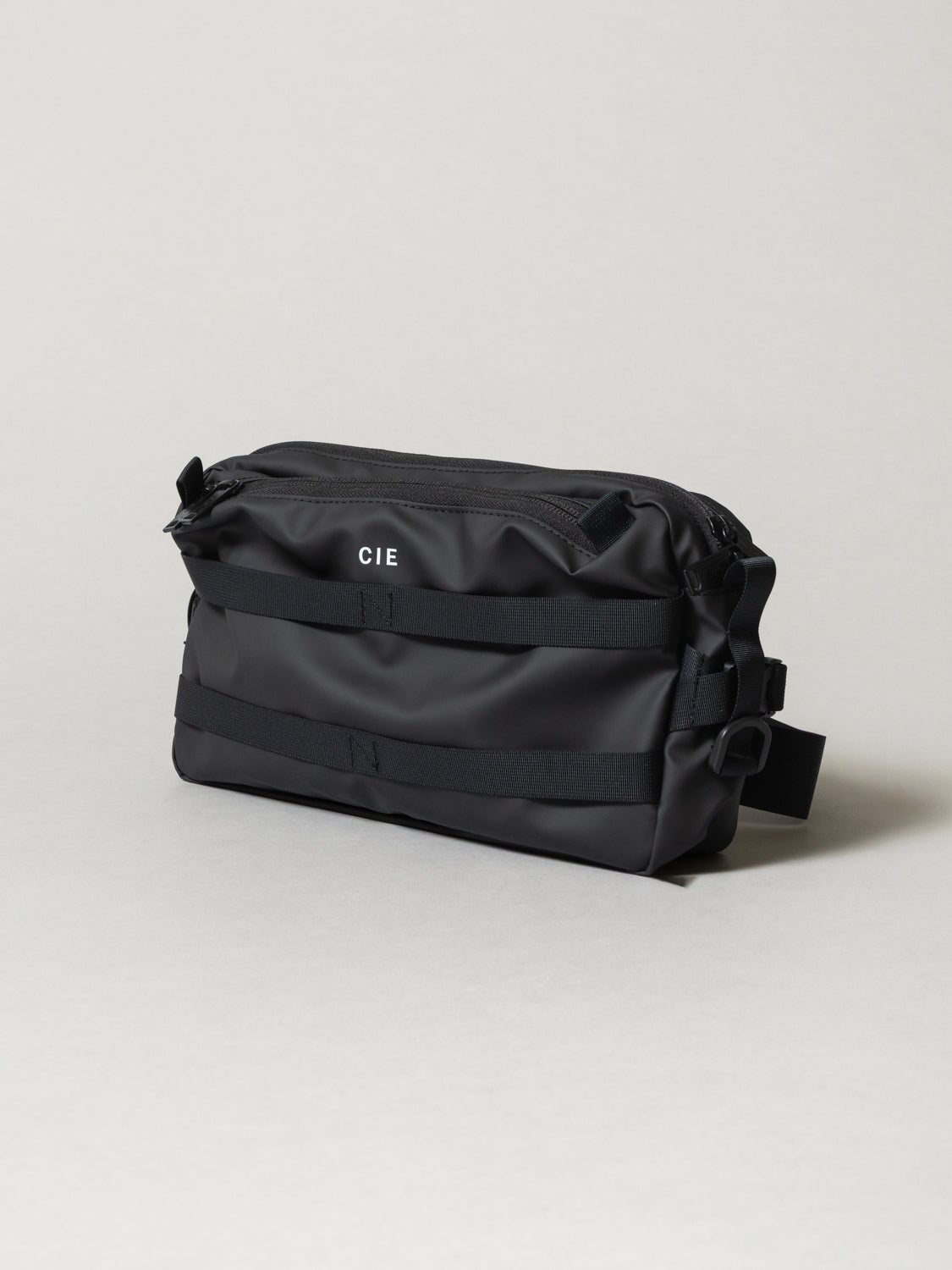 CIE Grid3 2-Way Sling Bag