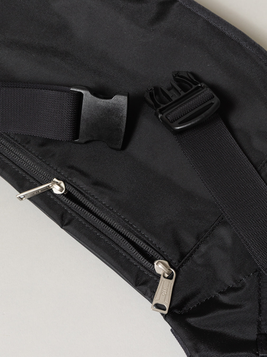 CIE Various Sling Bag