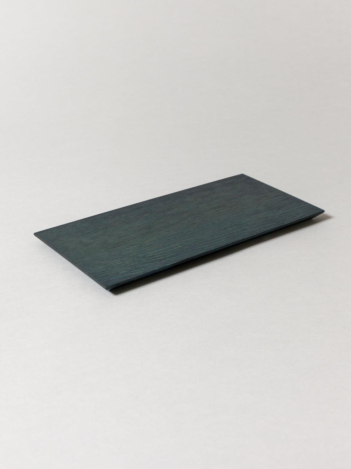 Tsuki-Jiri Indigo Oak Plate