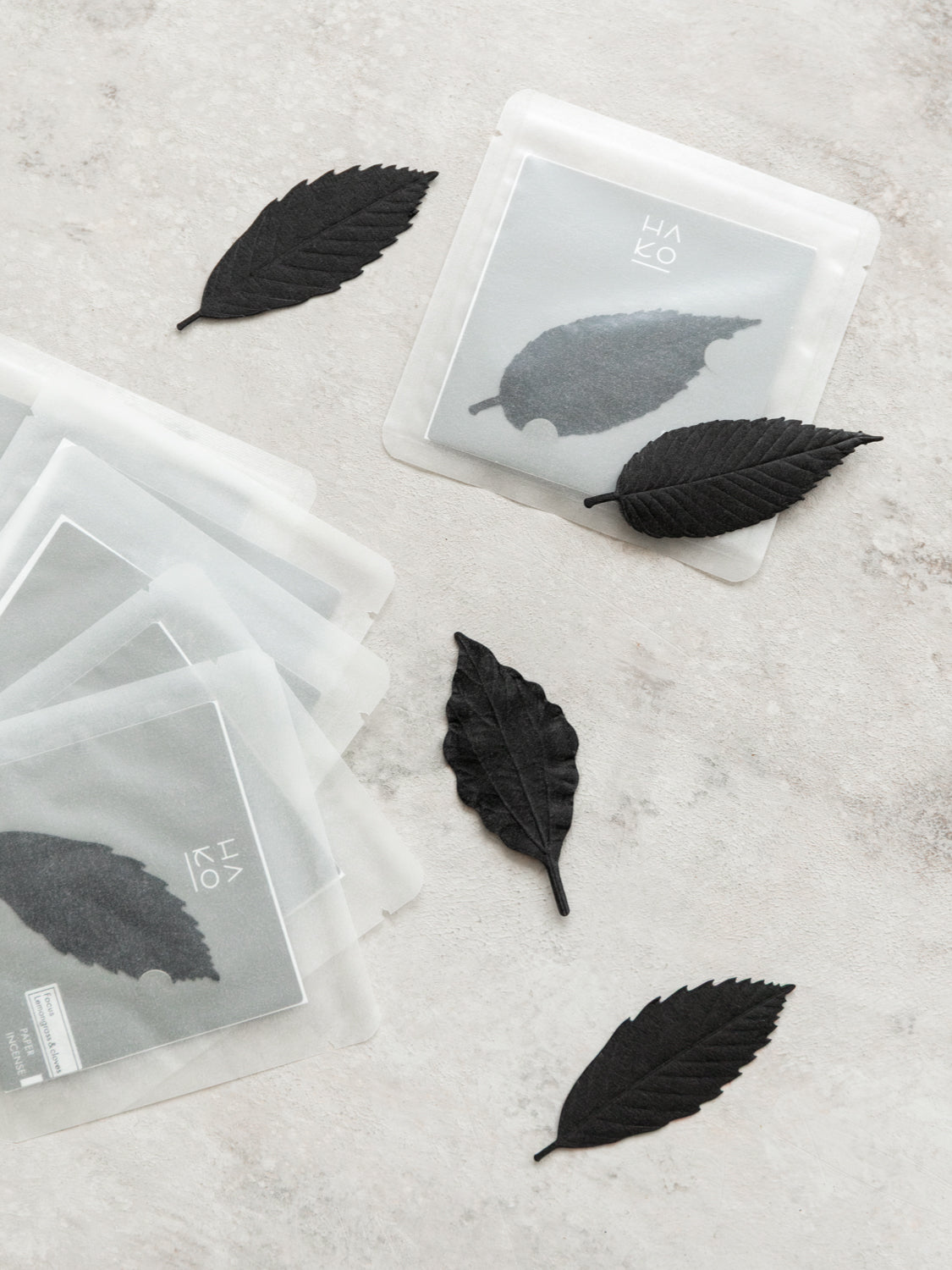 HA KO Paper Incense - Black, Set of 6