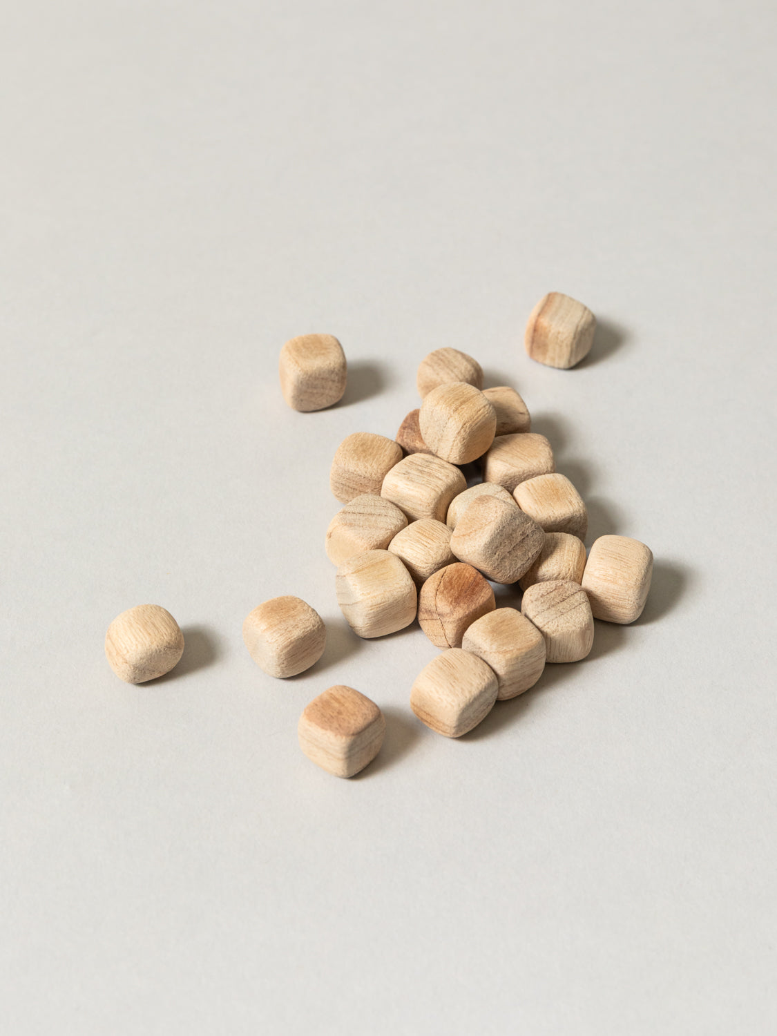 Camphor Wood Mini Cubes