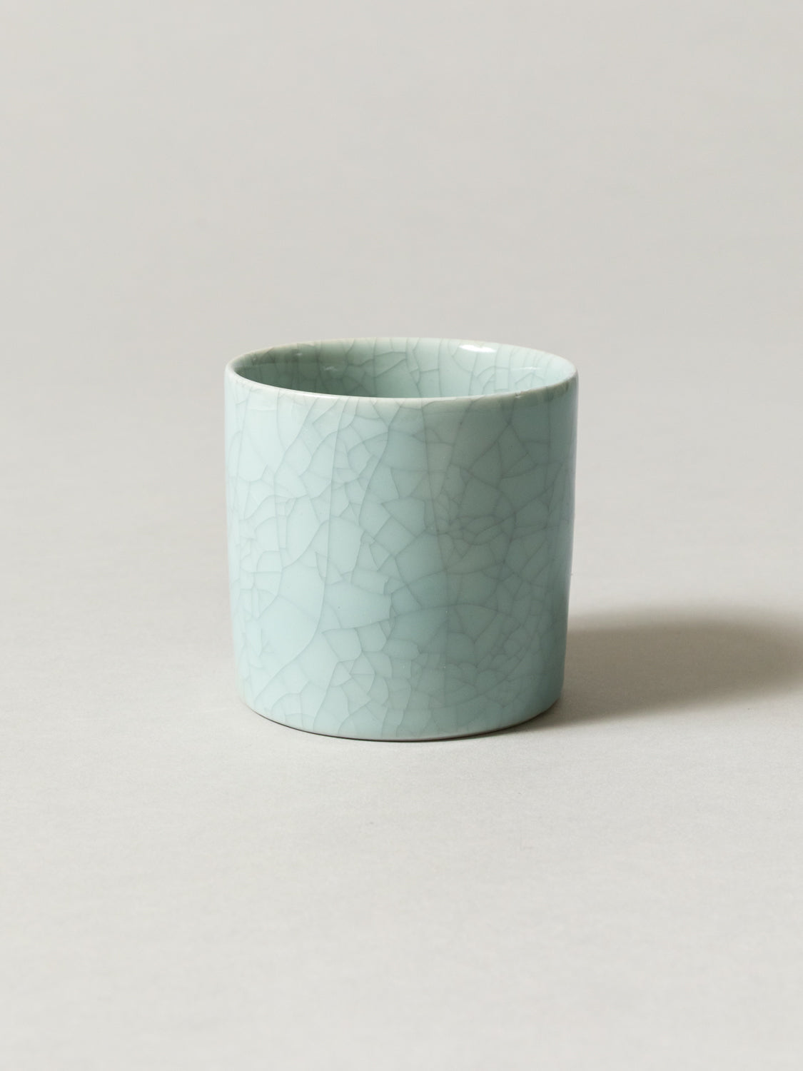 Nankei Banko Yaki Crackle Tea Cup