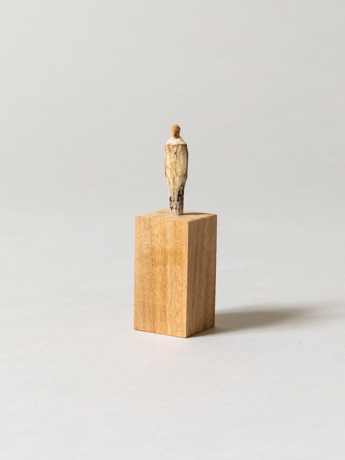 Olectronica Wooden Statuette - Natural