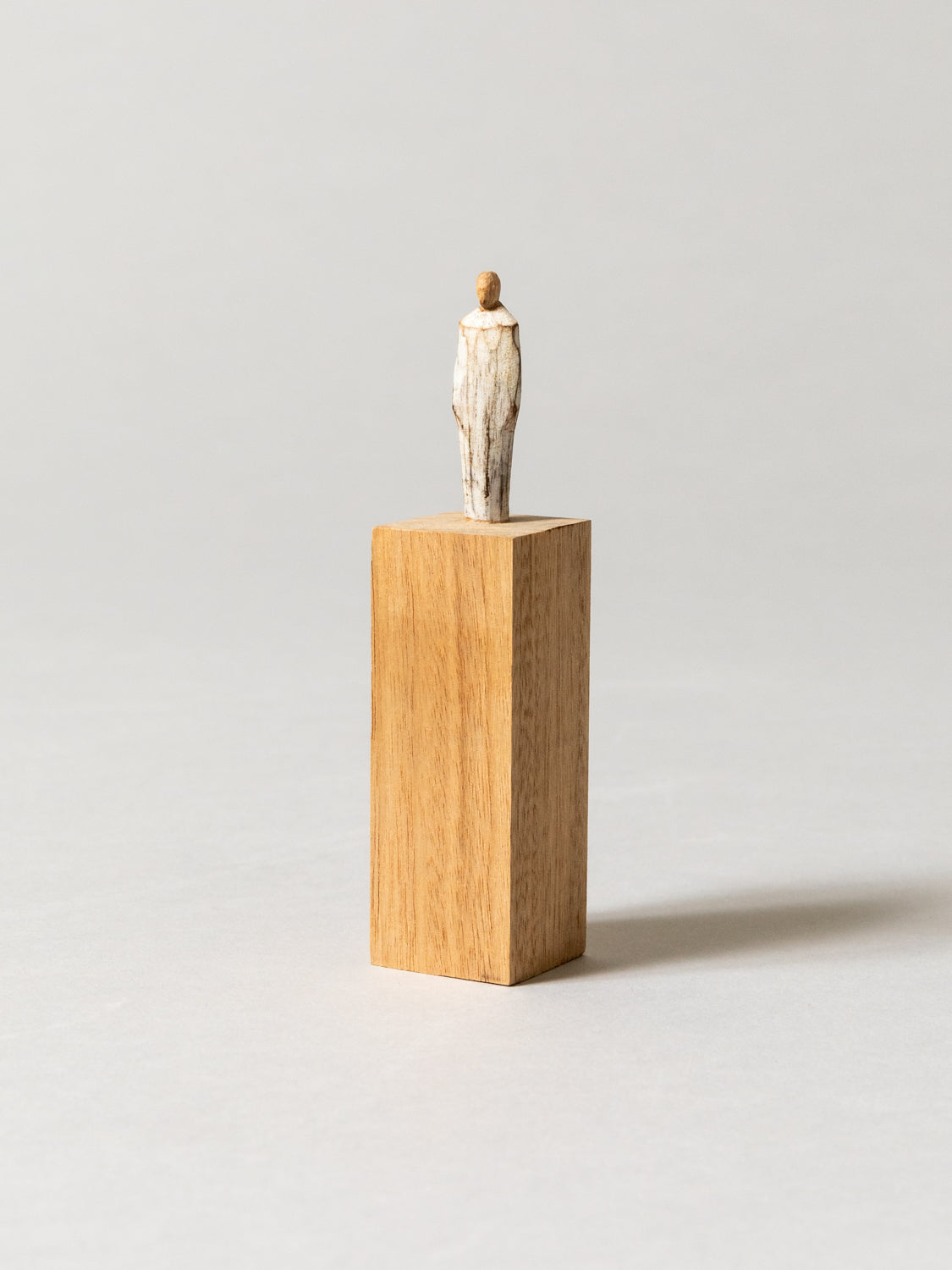 Olectronica Wooden Statuette - Natural