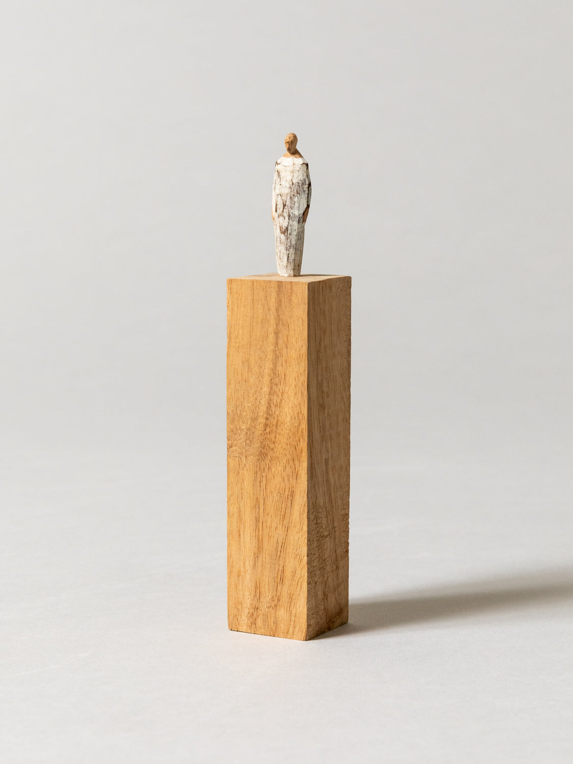 Olectronica Wooden Statuette - Natural