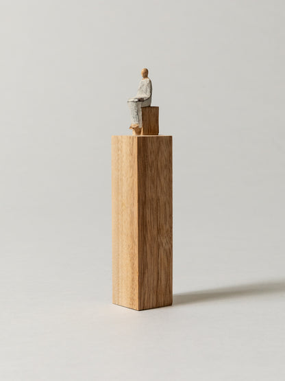 Olectronica Wooden Statuette - Natural
