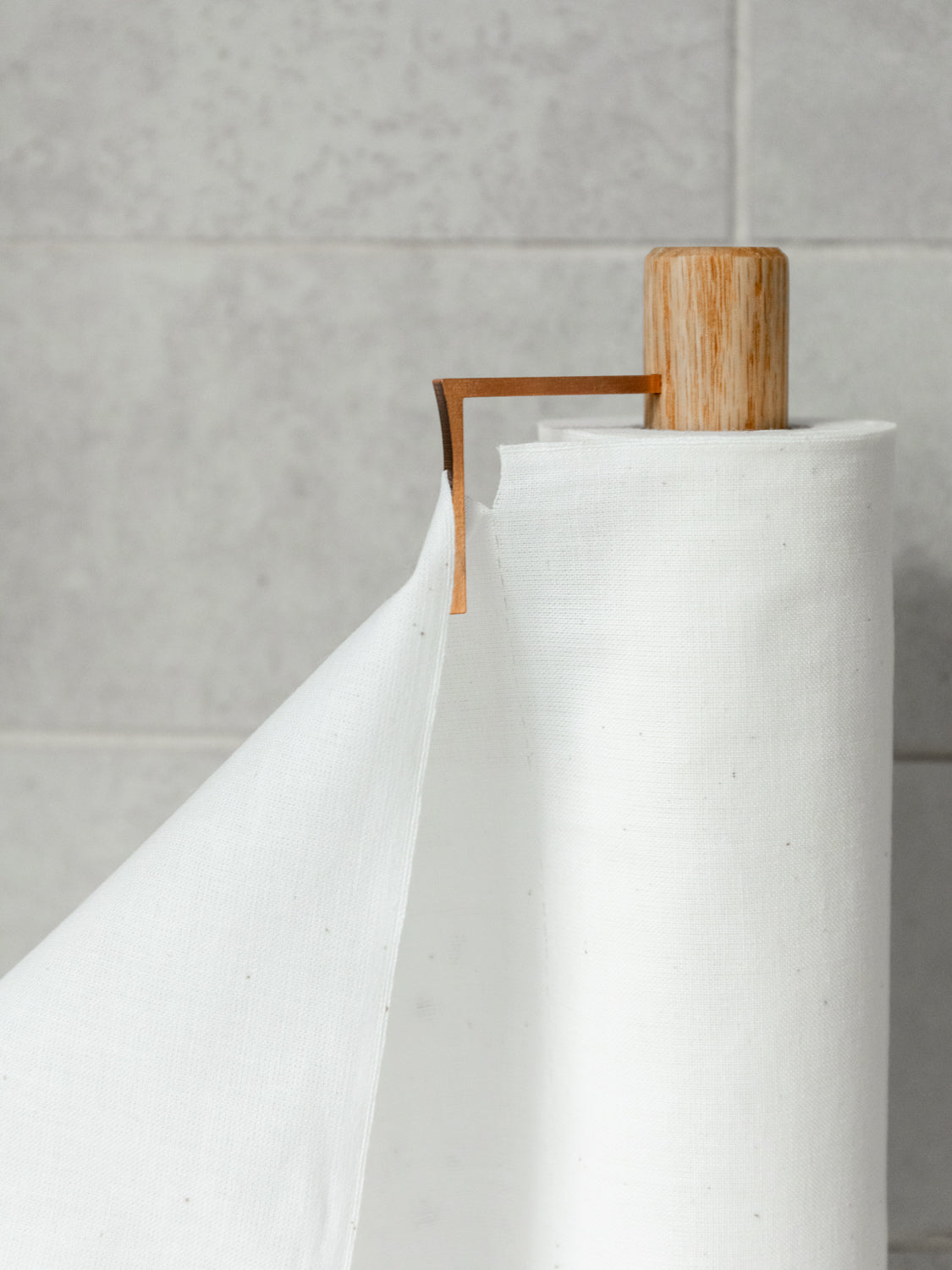 SA SA SA  Sarashi Roll Stand - Oak