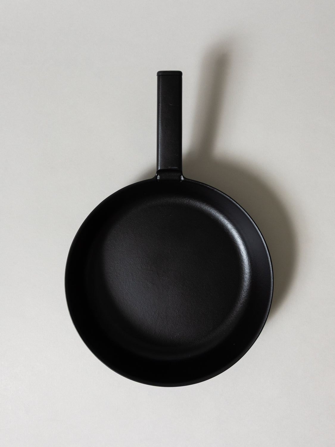 SSC Featherweight Cast Iron Frying Pan