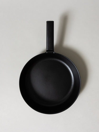 SSC Featherweight Cast Iron Frying Pan