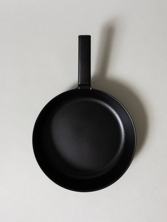 SSC Featherweight Cast Iron Frying Pan