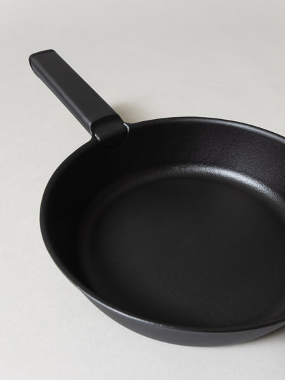 SSC Featherweight Cast Iron Frying Pan