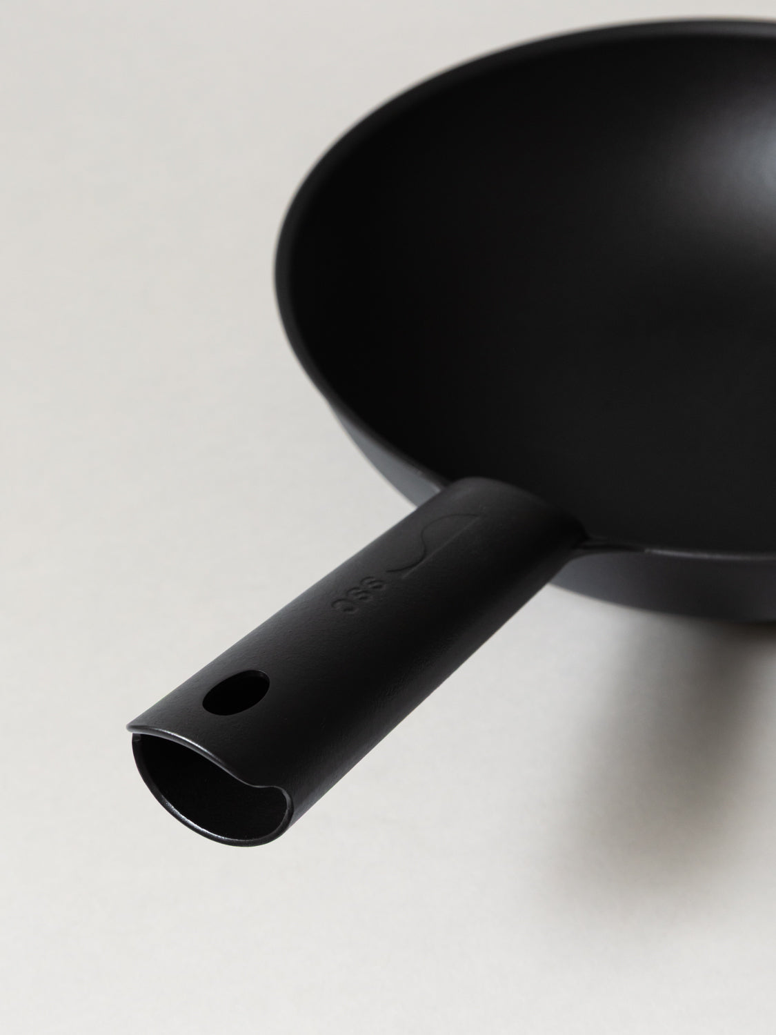 SSC Featherweight Cast Iron Wok – rikumo