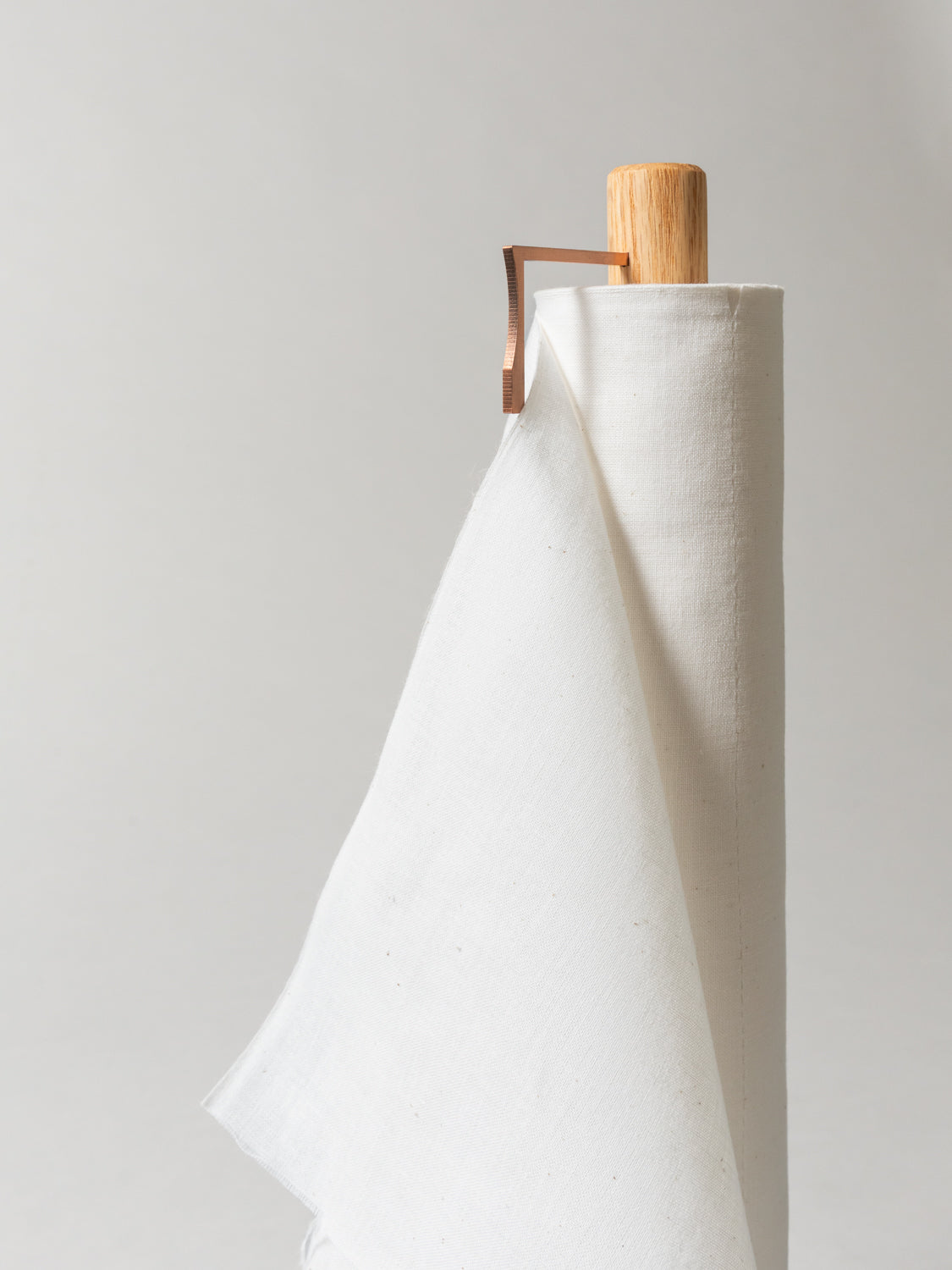 SA SA SA  Sarashi Roll Stand - Oak