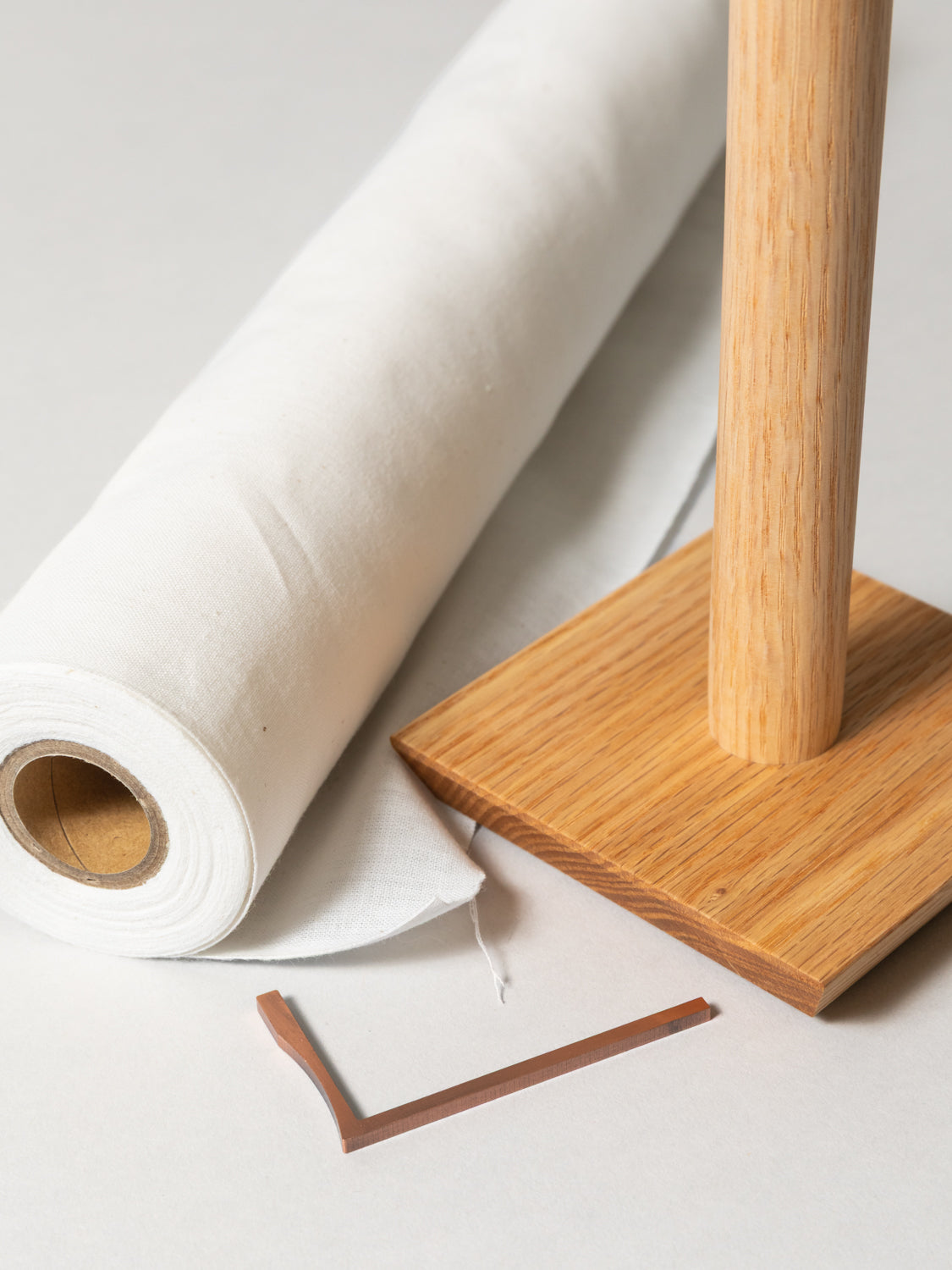 SA SA SA  Sarashi Roll Stand - Oak