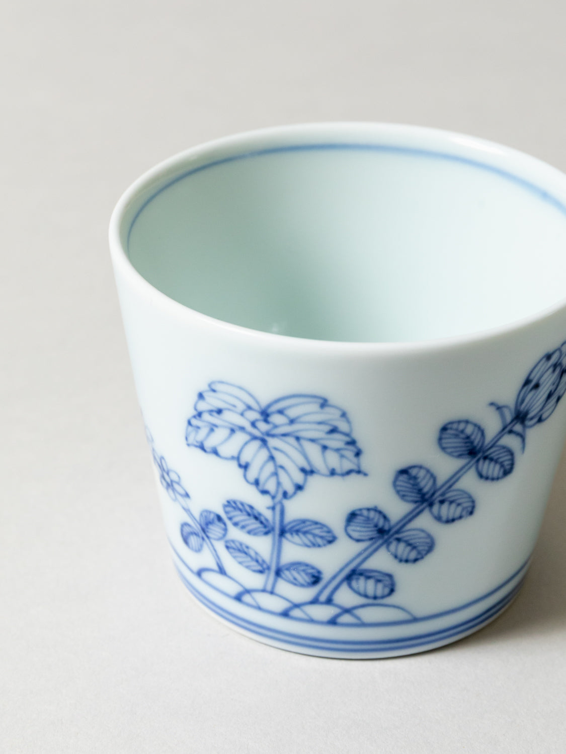Sometsuke Choko Cup  -  Early Spring Flowers