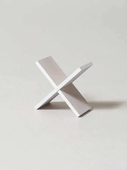 Sola Cube Stand