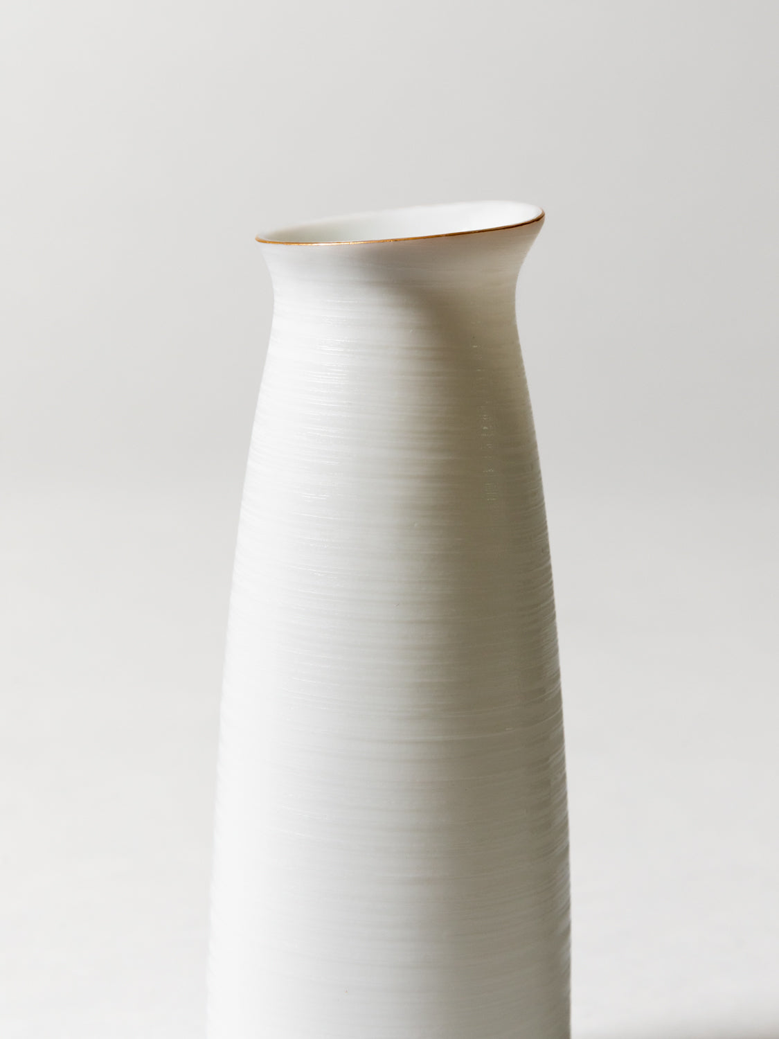 Egg Shell Sake Carafe