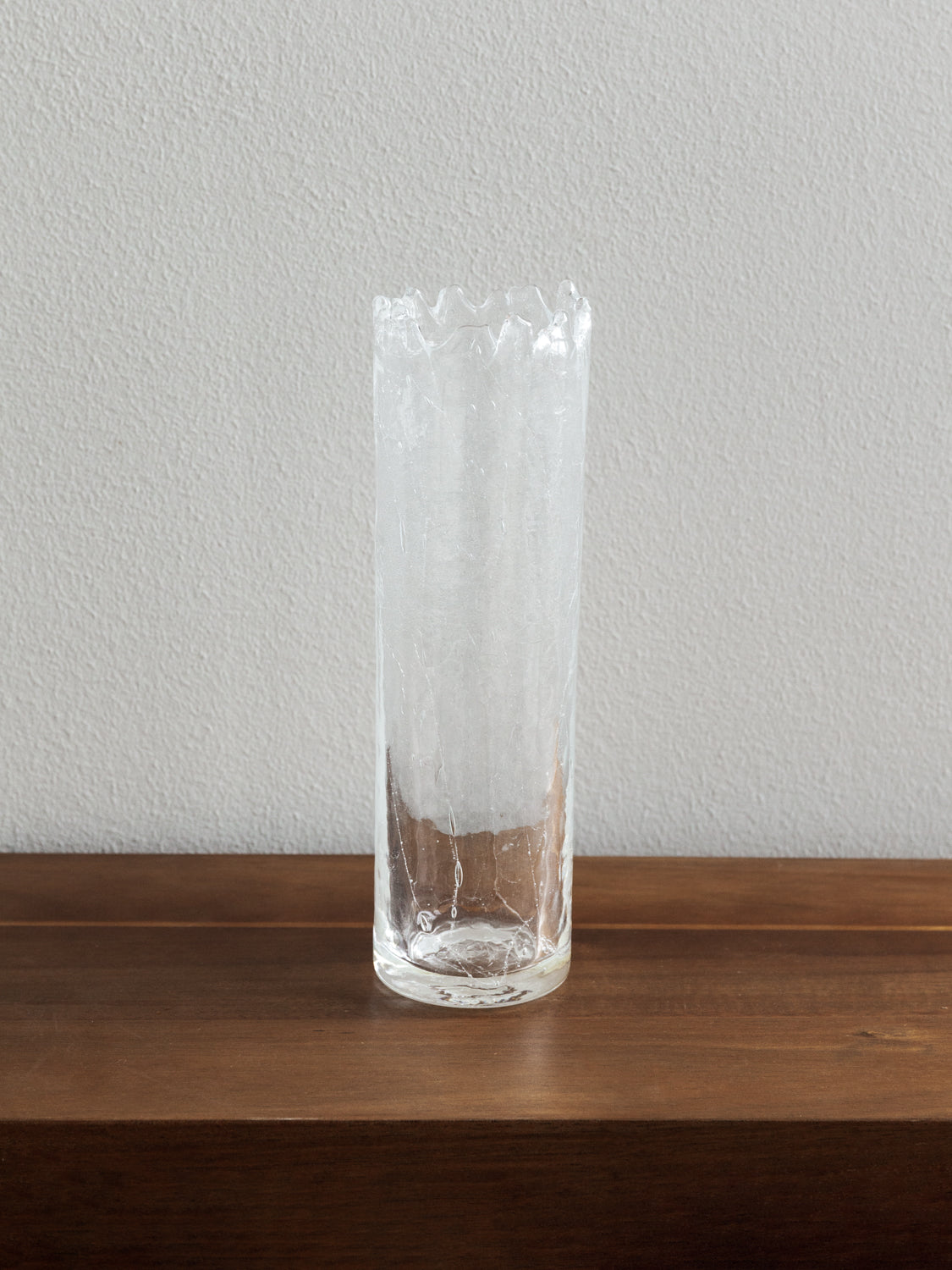 Yamanone Shiratsutsu Vase