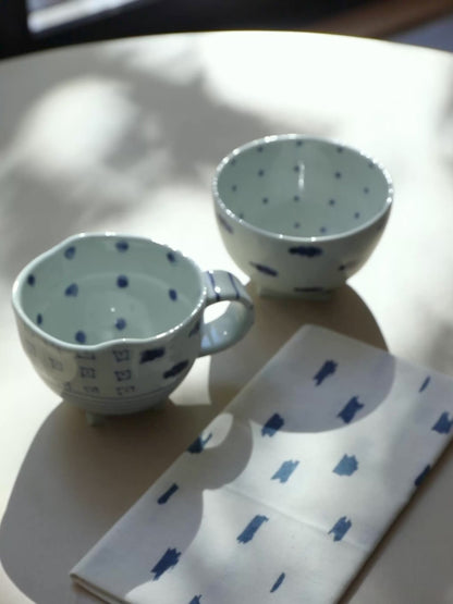 Four-legged Mug